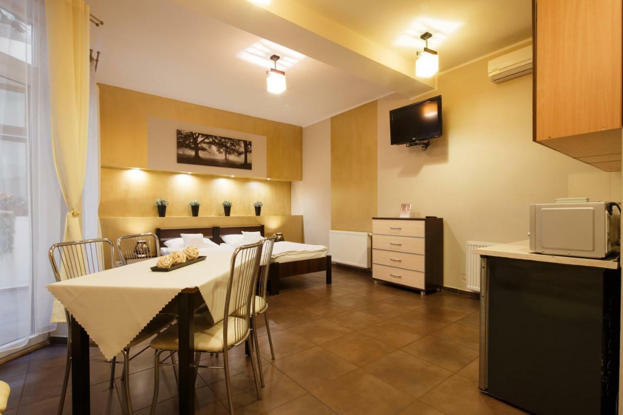 Apart-Lux Aparthotel Bytom Exterior photo
