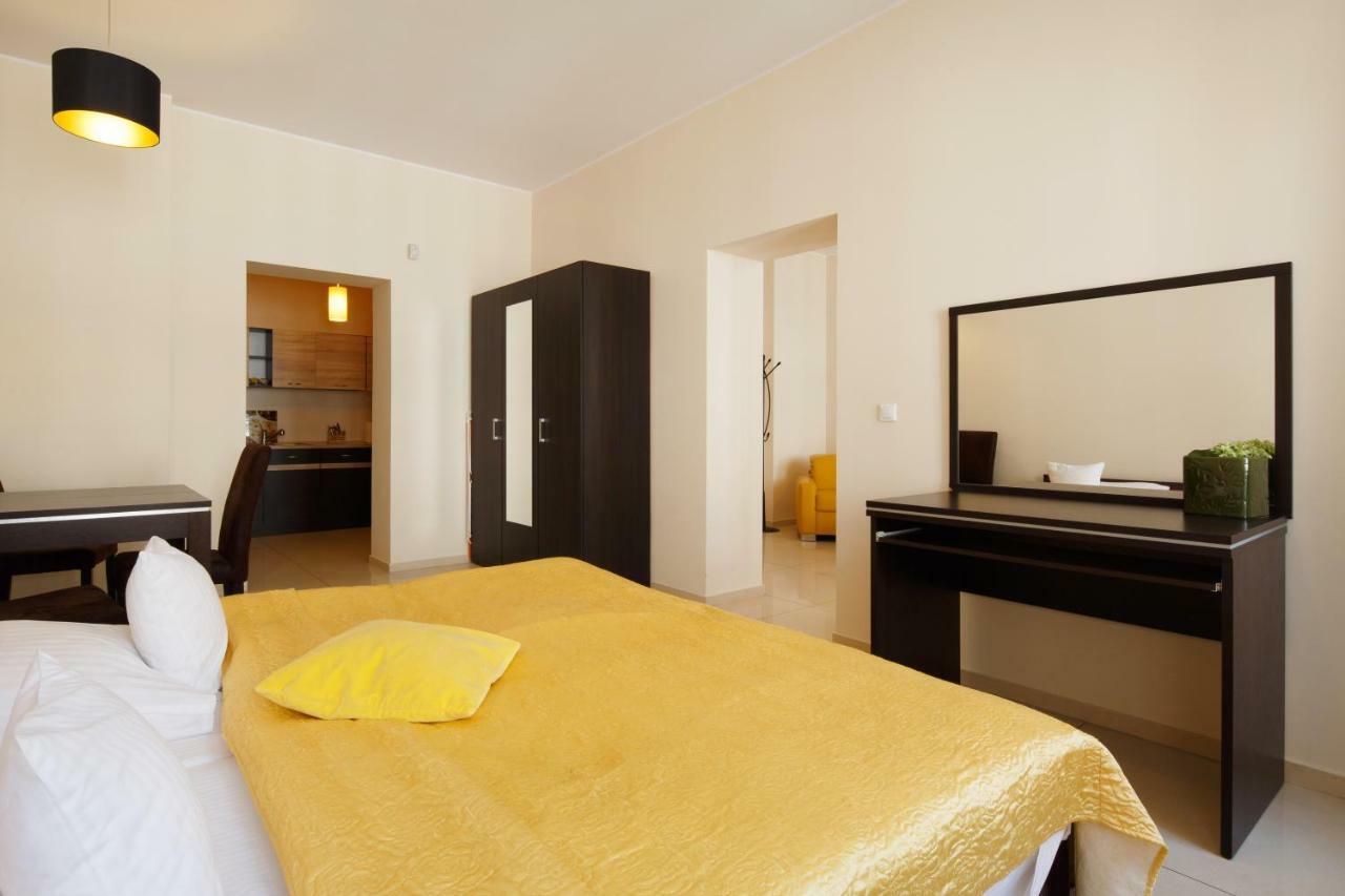 Apart-Lux Aparthotel Bytom Exterior photo